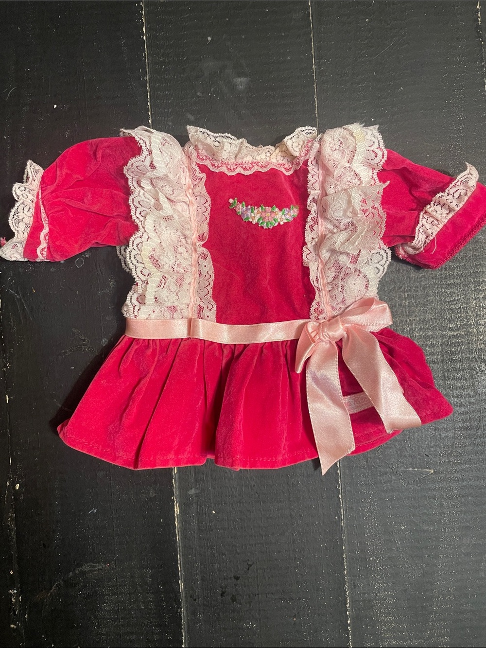Cabbage Patch doll Pink Lace Trim' Velvet m Dress with Satin Bow